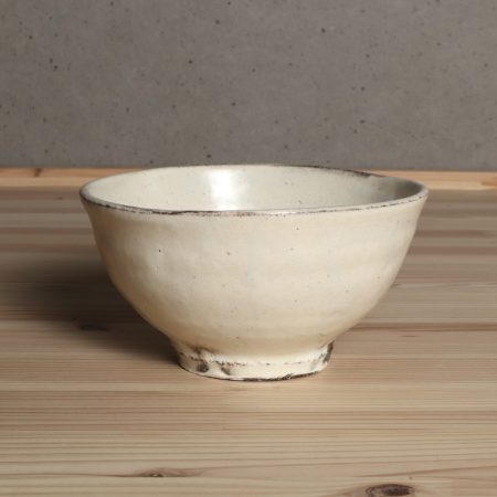 岸野寛　粉引　粉吹茶碗　伊賀丸柱　穴窯　高麗李朝