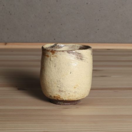 岸野寛　刷毛目湯呑　伊賀丸柱　穴窯　高麗李朝