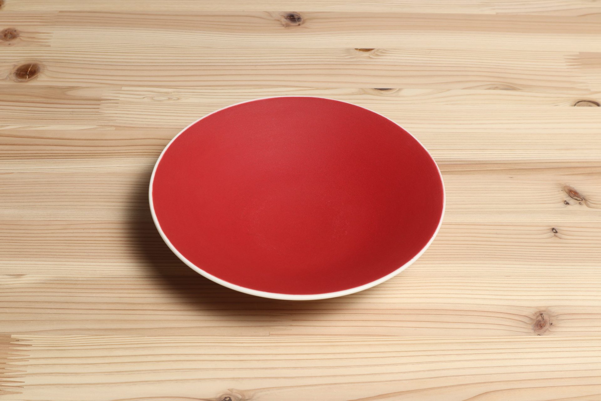 猩々緋高台皿 食器 うつわ 山田晶 滋賀県 赤 磁器