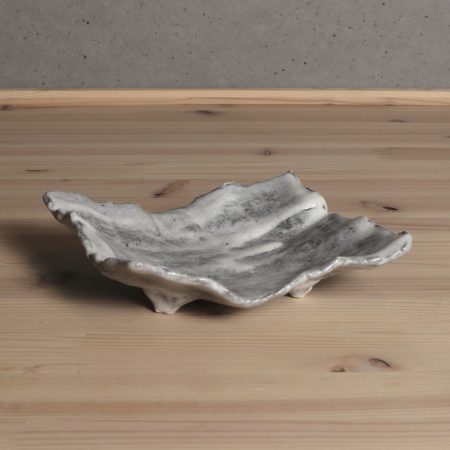 鼠志野紙皿　大前悟　淡路島　食器　器　うつわ