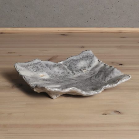 鼠志野紙皿　大前悟　淡路島　食器　器　うつわ